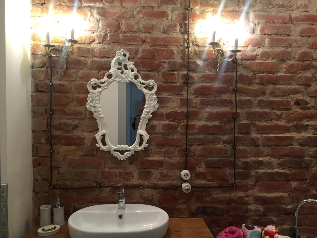 ベンツピルスSophisticated Art Deco Near Sea, Centre And Parksアパートメント エクステリア 写真